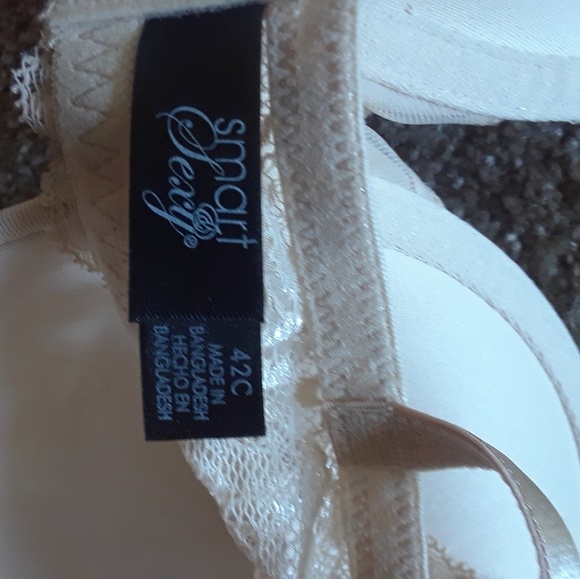 Tan bra - Picture 4 of 4